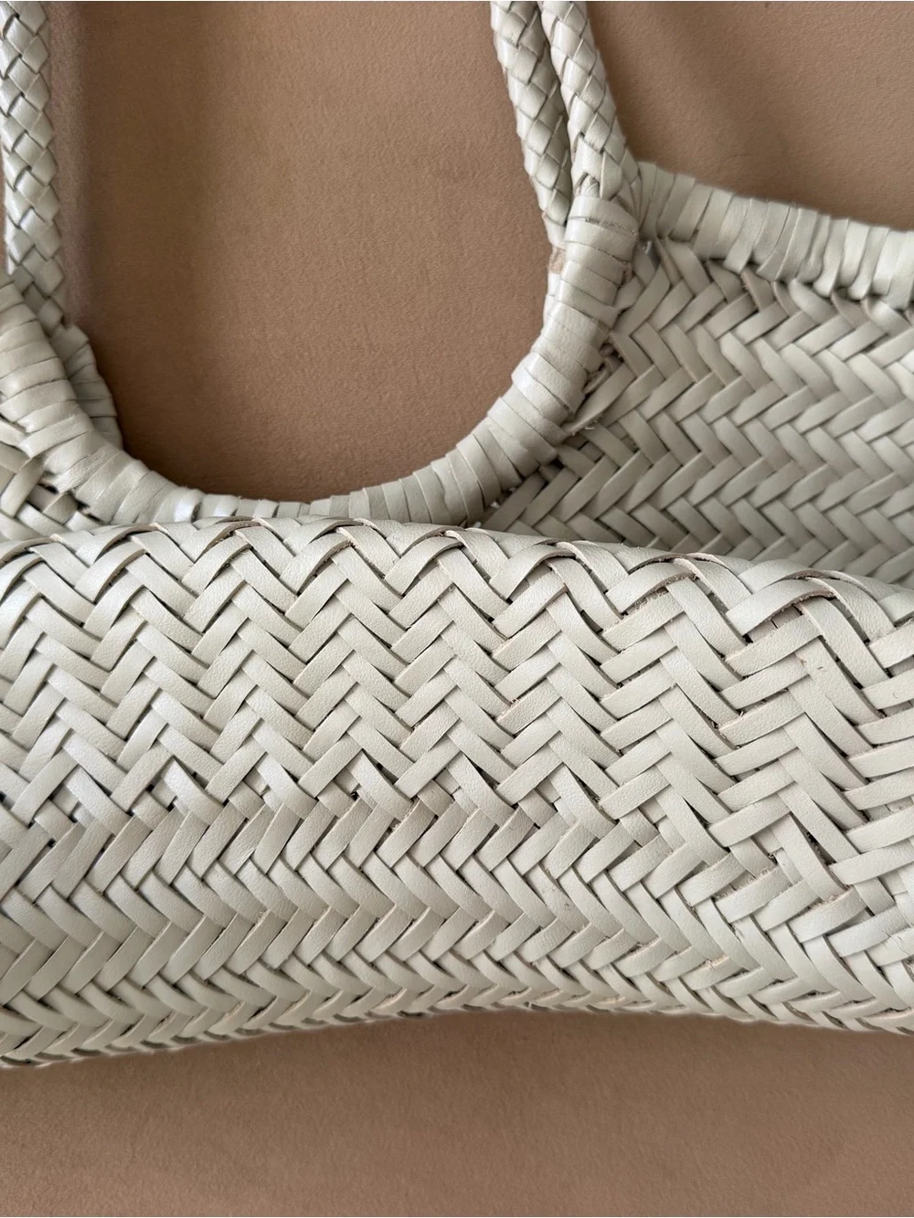 Dragon Diffusion Nantucket Woven Tote - Pearl Cream
